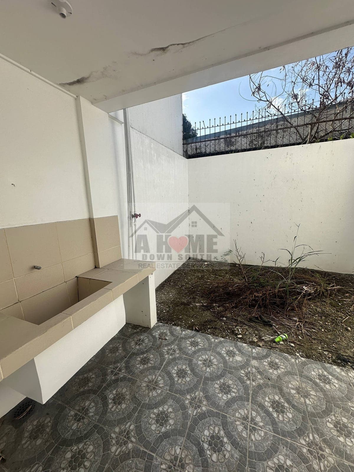 LAST UNIT AVAILABLE (middle) - photo 22