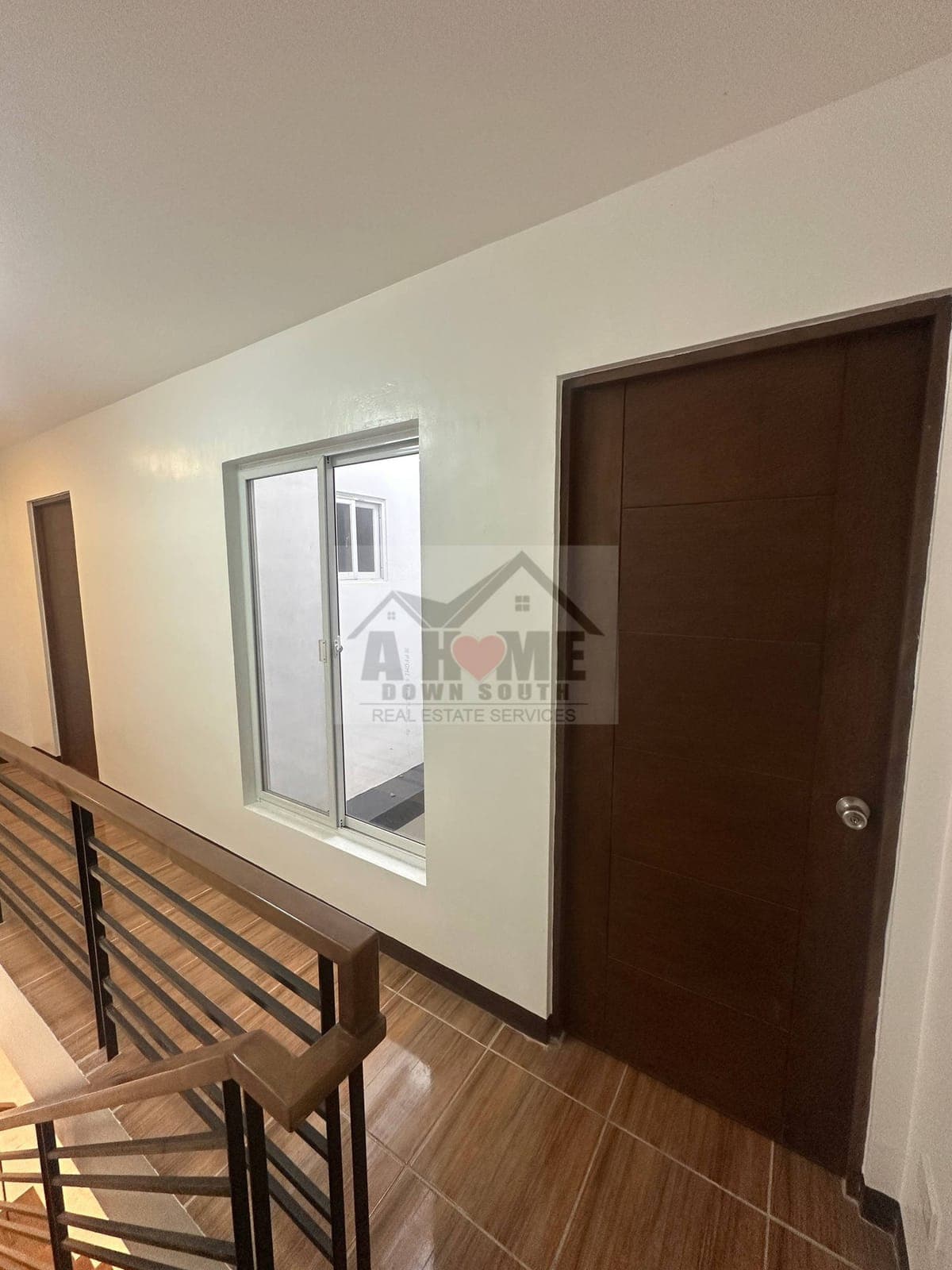 LAST UNIT AVAILABLE (middle) - photo 26