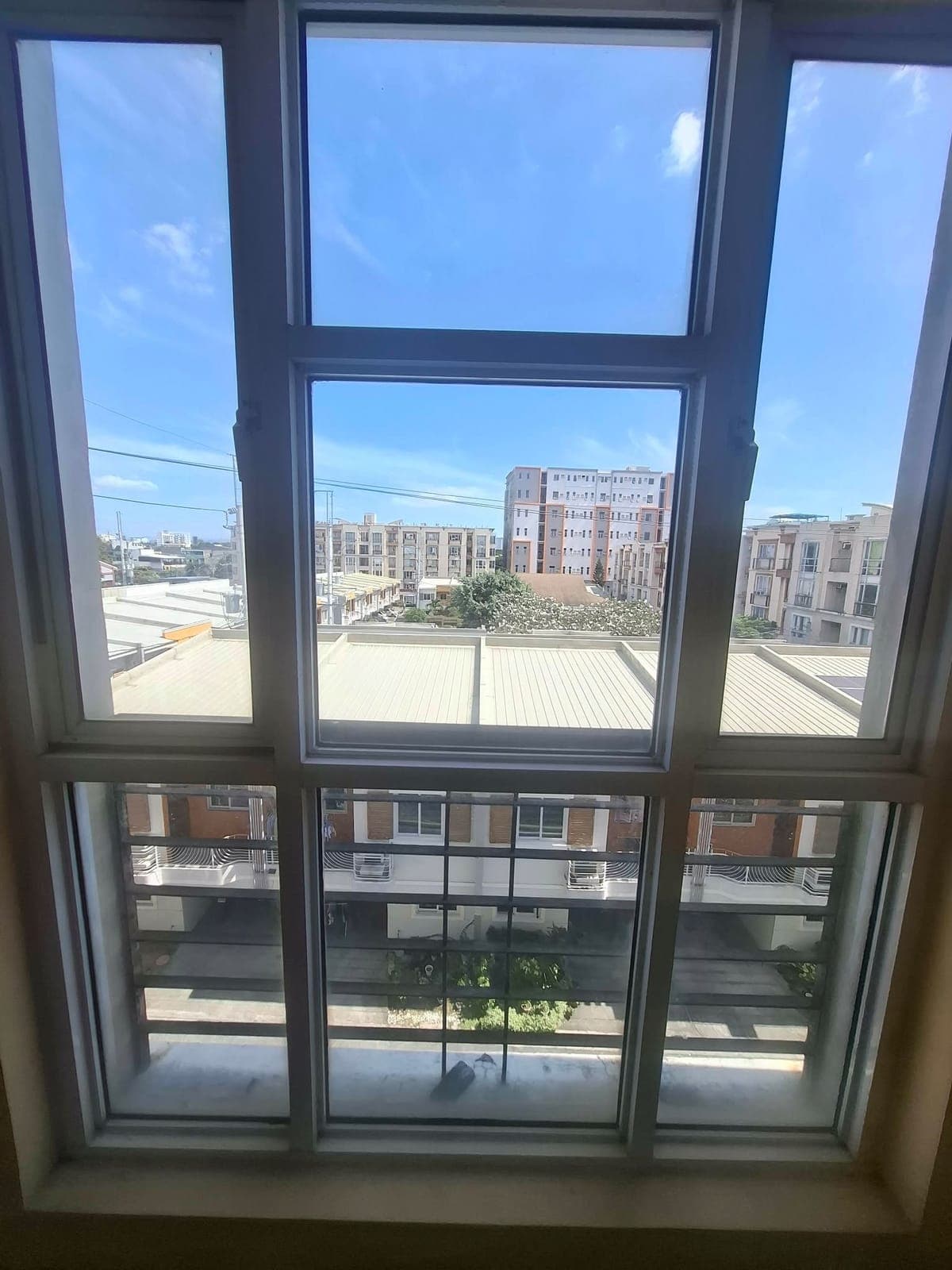 Semi Furnished 3 Bedroom Condo Unit For Rent - Unit 401 Alpaca Building at Lions Park Residences - photo 18