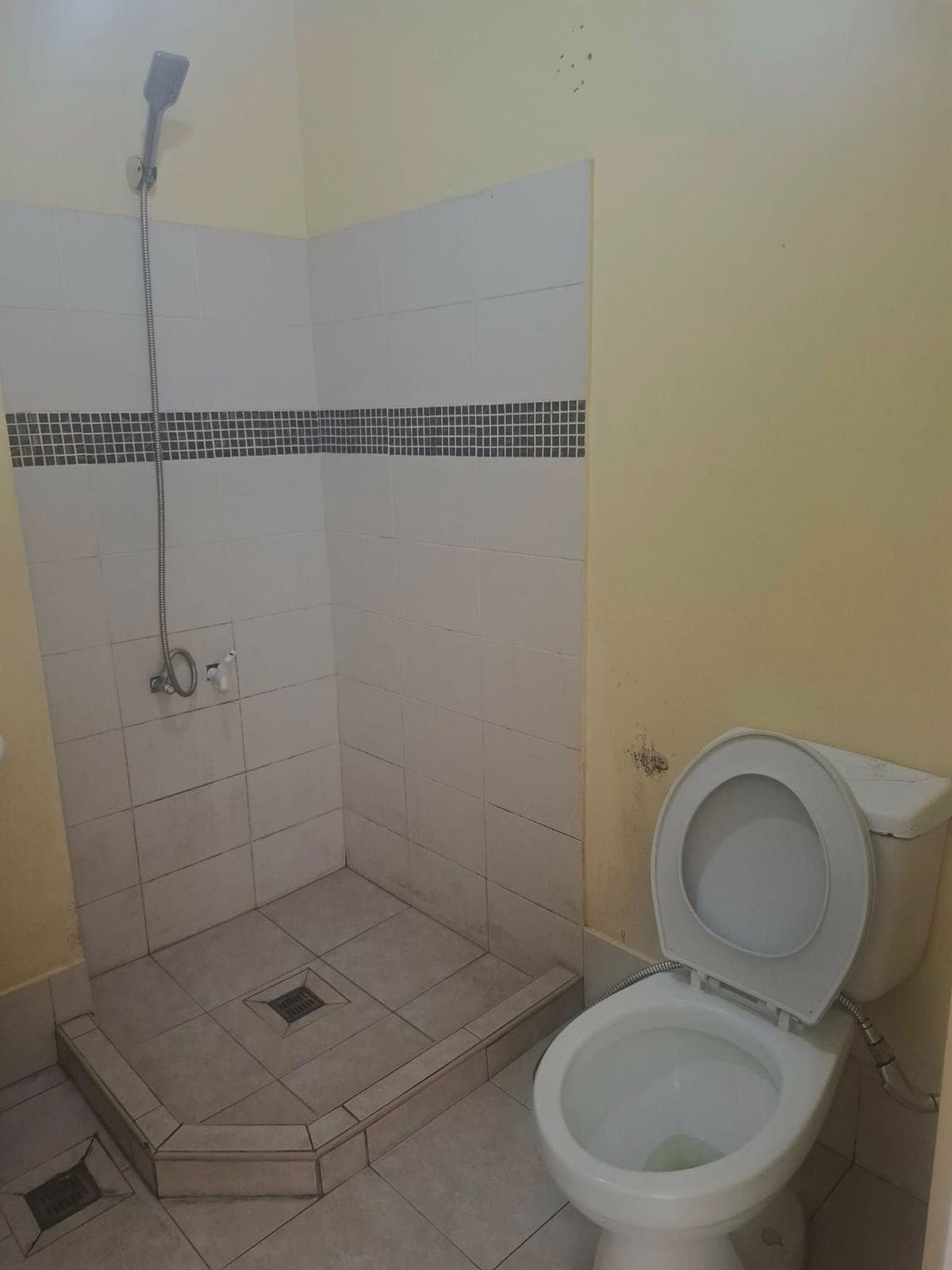 Semi Furnished 3 Bedroom Condo Unit For Rent - Unit 401 Alpaca Building at Lions Park Residences - photo 36