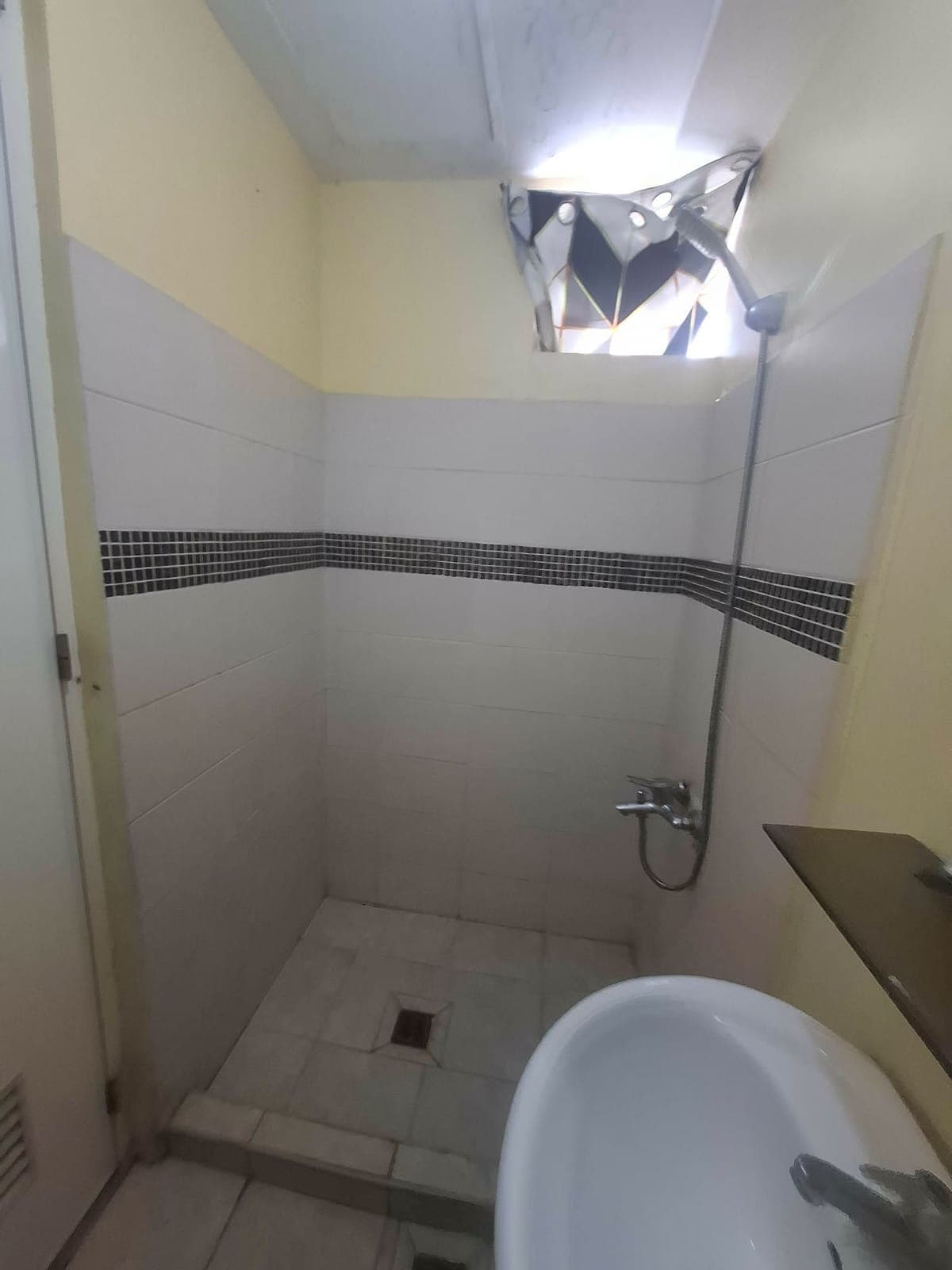 Semi Furnished 3 Bedroom Condo Unit For Rent - Unit 401 Alpaca Building at Lions Park Residences - photo 6