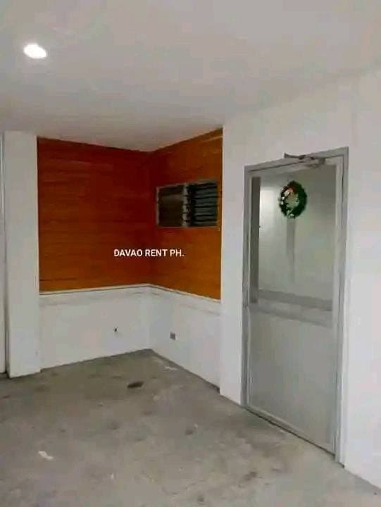 2 STOREY APARTMENT FOR RENT NEAR WATER DISTRICT BAJADA FEW 2 MIN. TO SM LANANG!! - photo 10
