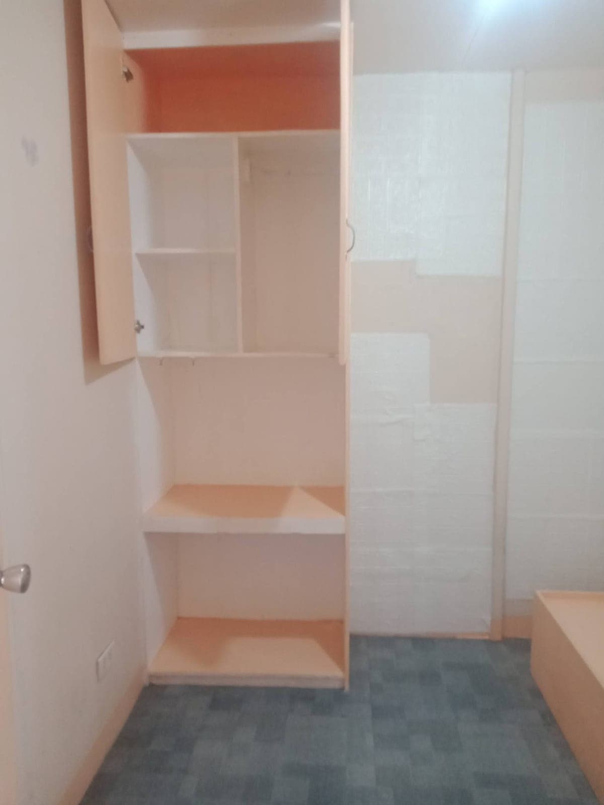 aircon room for rent gud for 1 person girl only bajada area near abreeza victoria plaza likod ng DMS... - photo 5