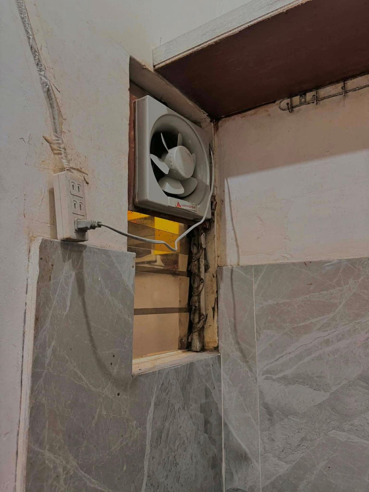 Apartment for Rent (Girls Only) - photo 2