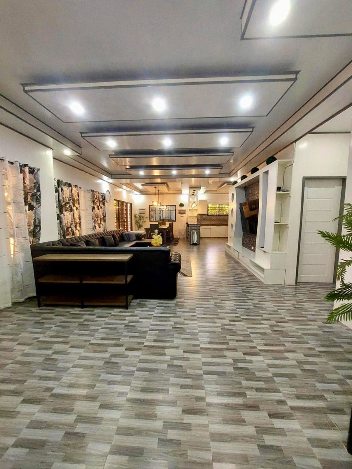 🏡 Beautiful Western-Style Fully Furnished Home for    Rent in Toril, Davao City! - photo 15