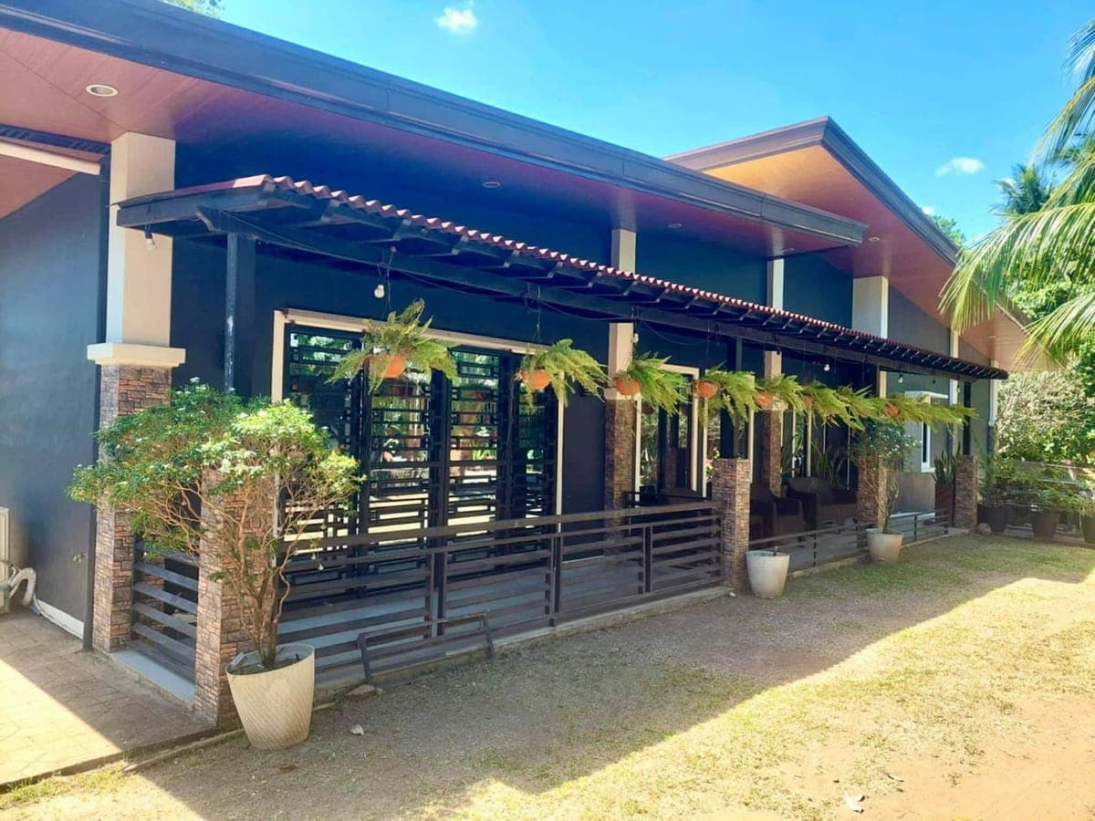 🏡 Beautiful Western-Style Fully Furnished Home for    Rent in Toril, Davao City! - photo 18