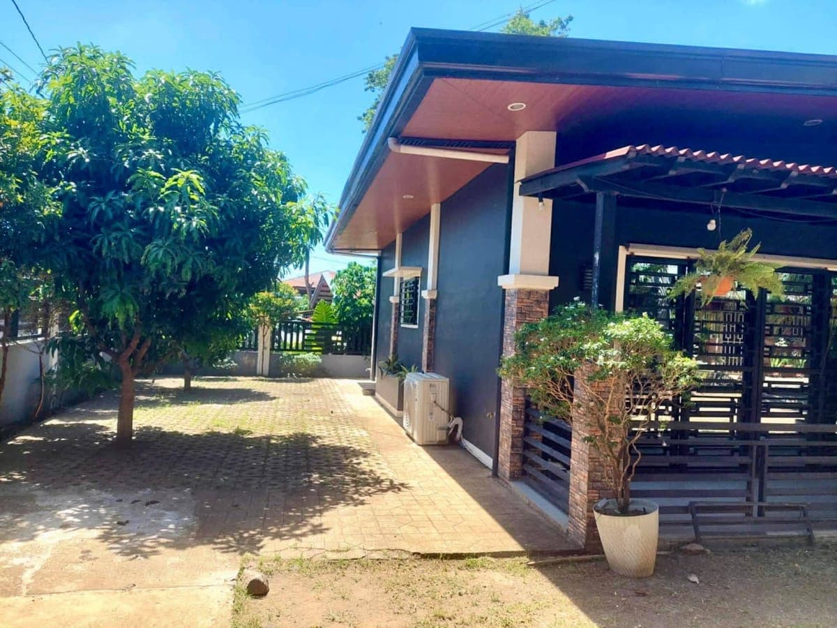 🏡 Beautiful Western-Style Fully Furnished Home for    Rent in Toril, Davao City! - photo 19