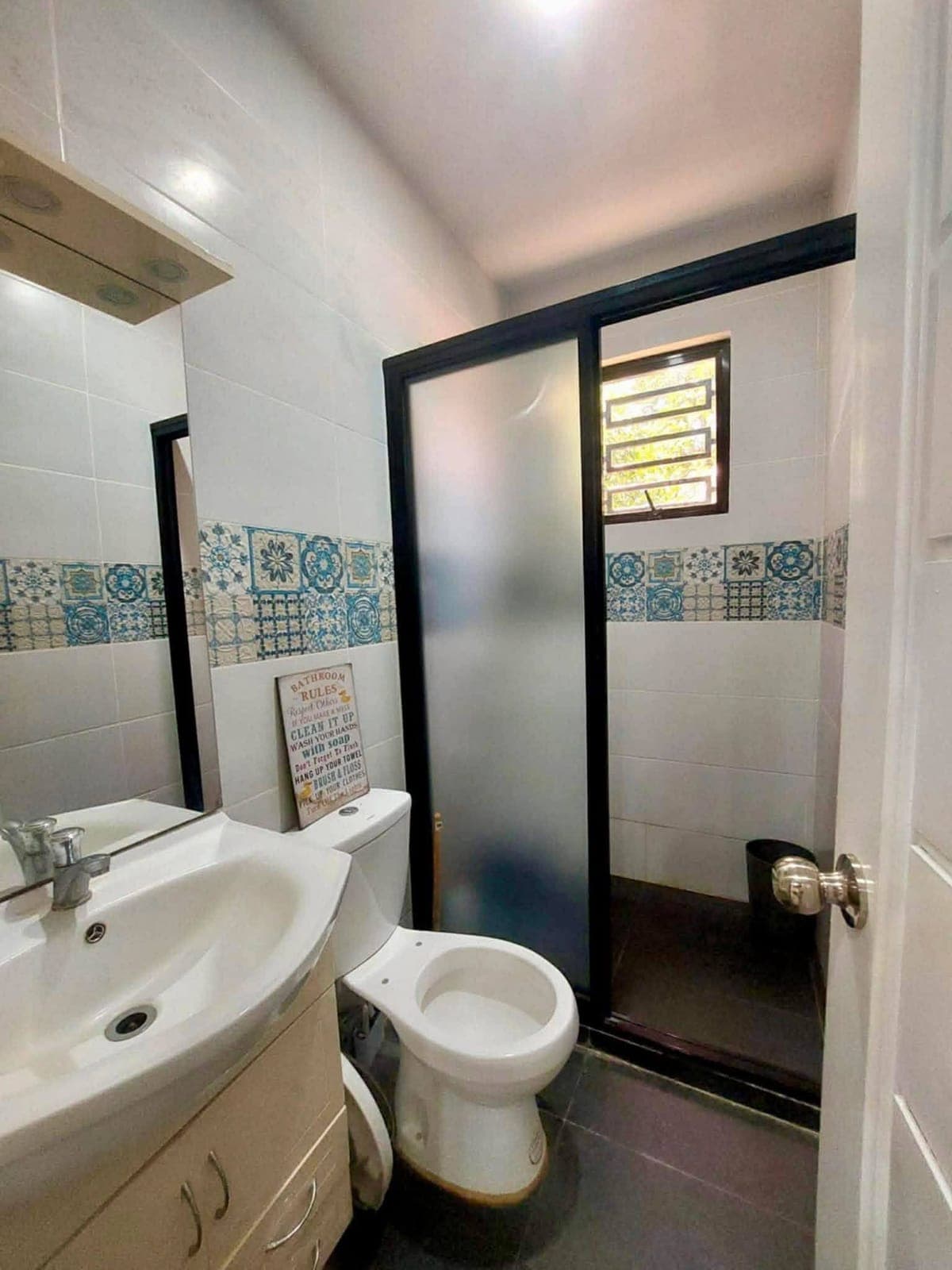 🏡 Beautiful Western-Style Fully Furnished Home for    Rent in Toril, Davao City! - photo 7