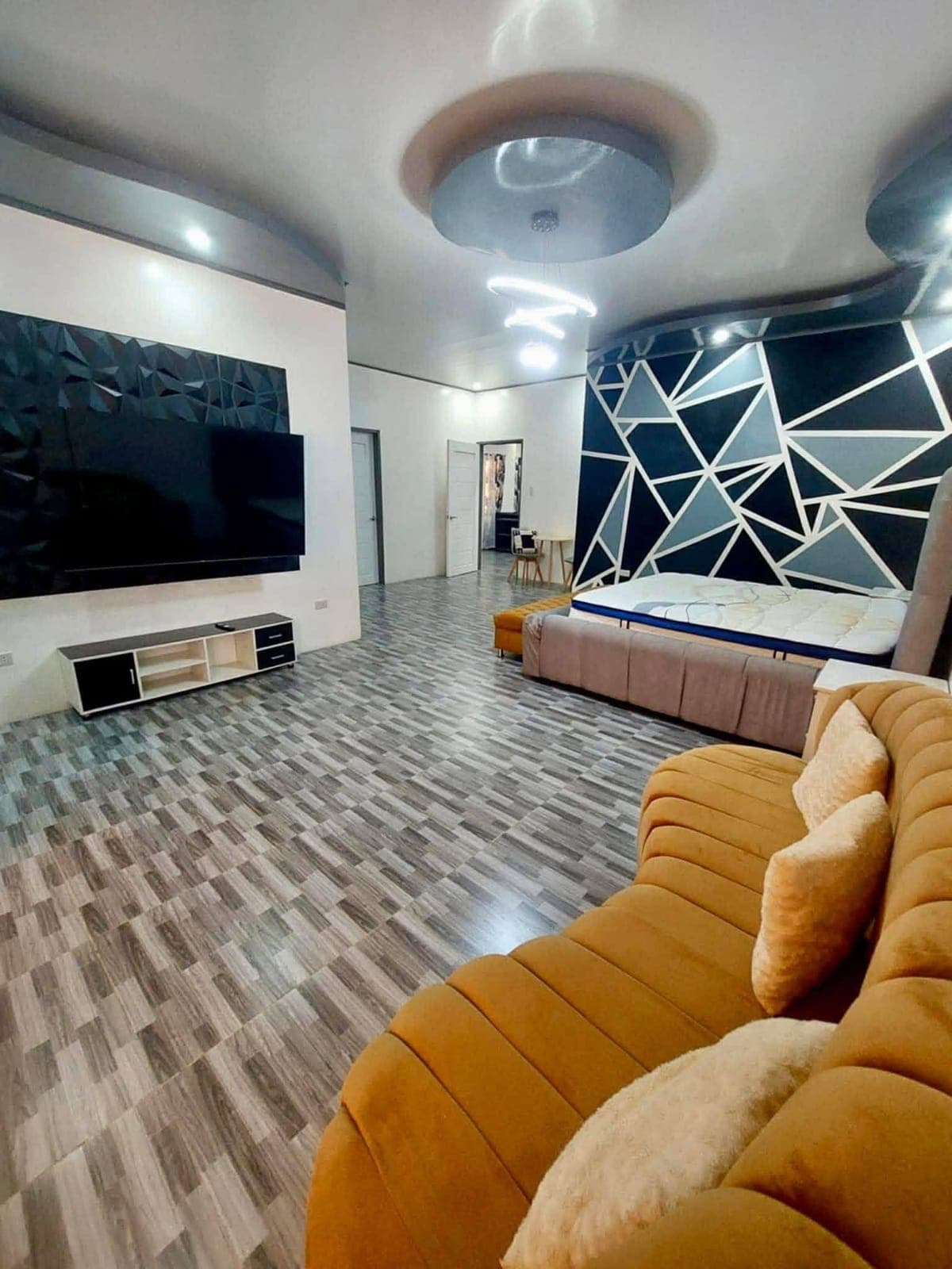 🏡 Beautiful Western-Style Fully Furnished Home for    Rent in Toril, Davao City! - photo 10