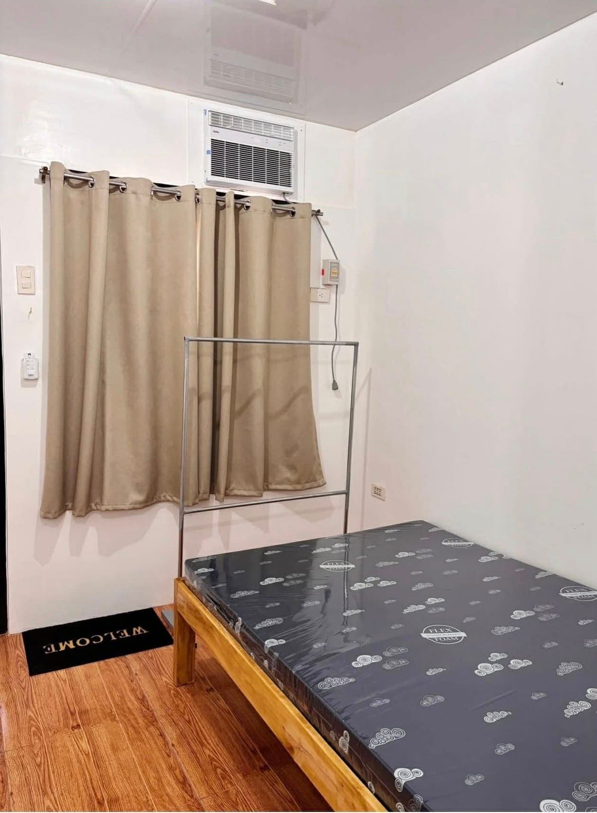 MAA Area:   1 Unit Available  with spacious  car park - photo 6