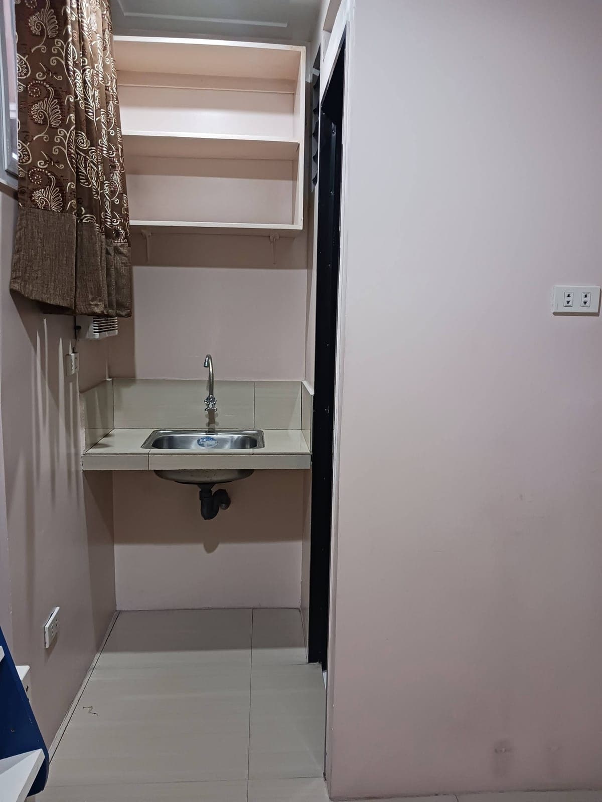 🏘 Semi Furnished Studio Type Units. - photo 5