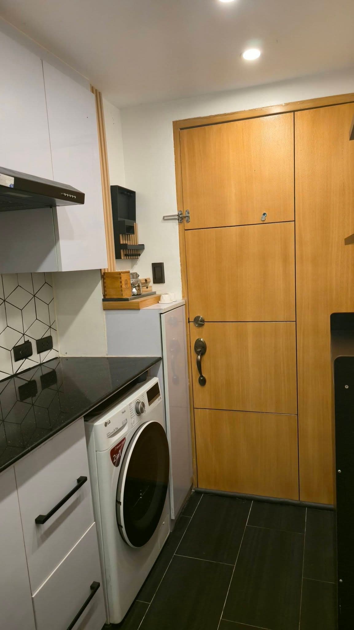 Taft Condo for Rent - photo 13