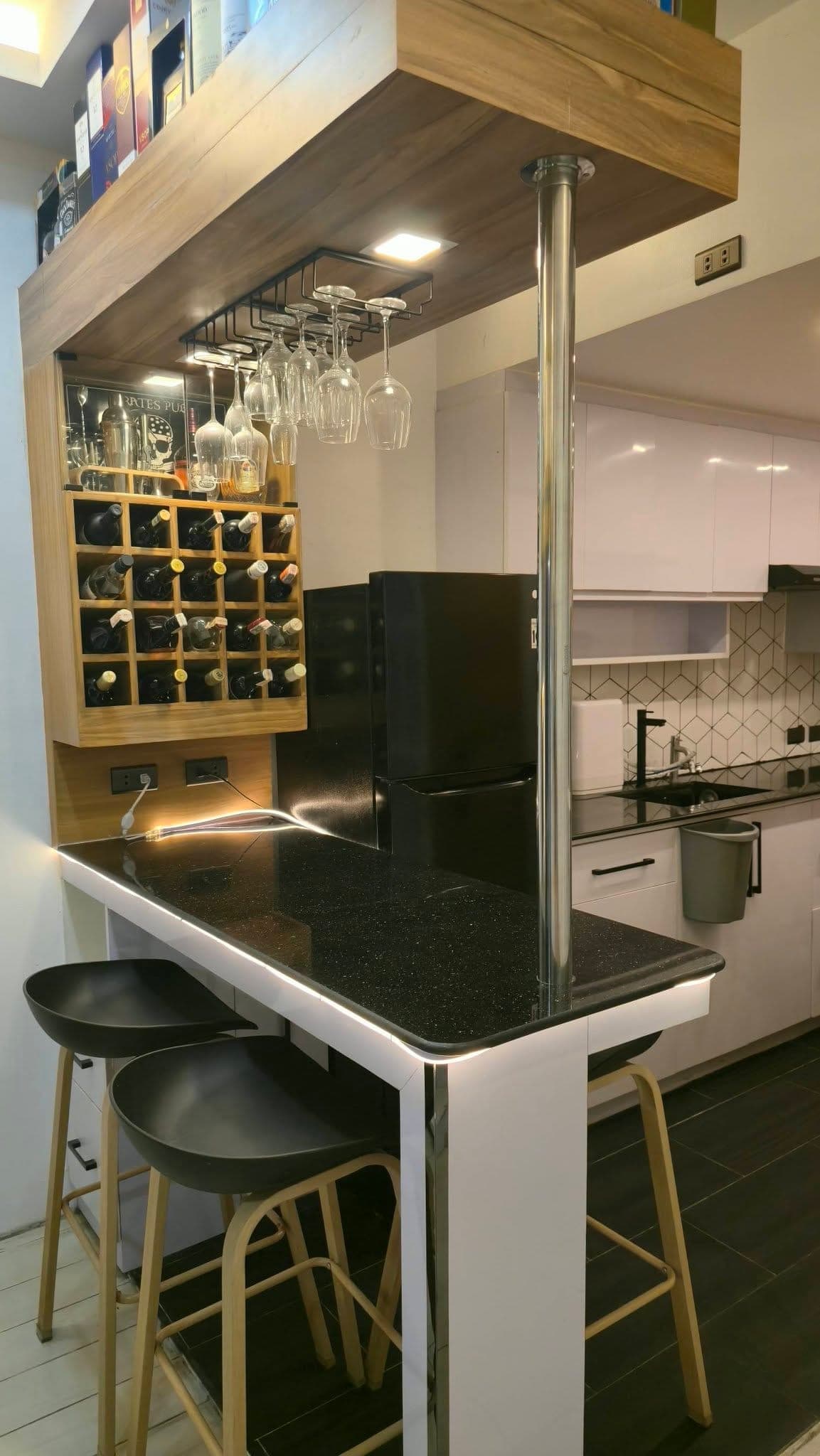 Taft Condo for Rent - photo 3