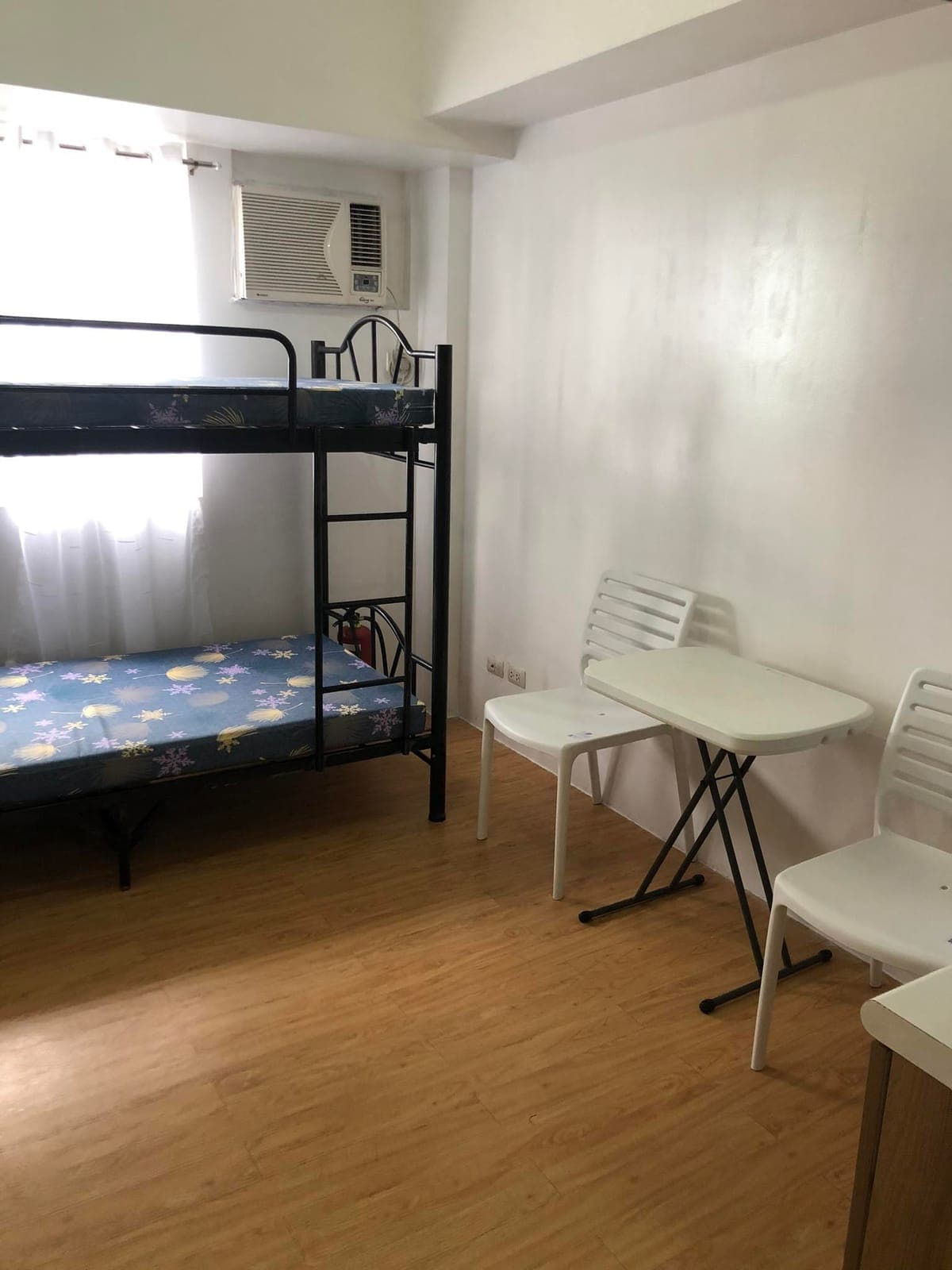 STUDIO SEMI FURNISHED FOR RENT (CONDO) - photo 4