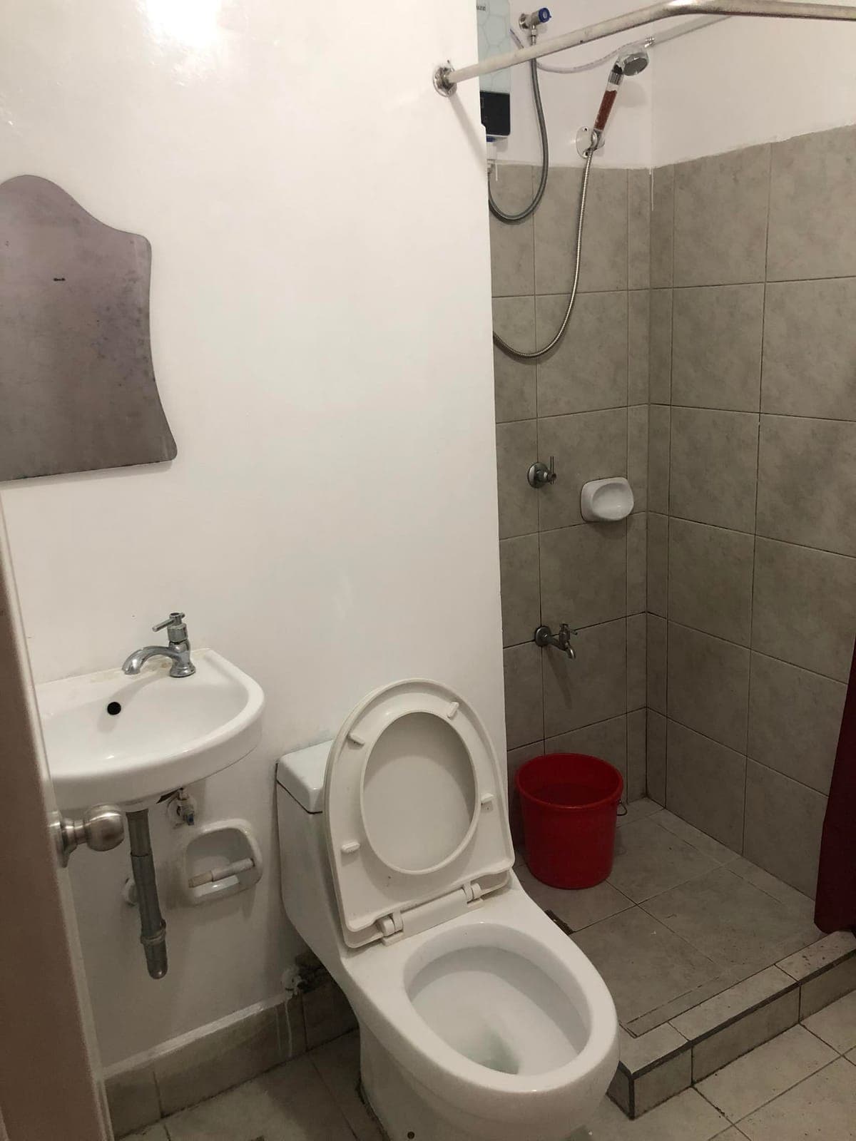 STUDIO SEMI FURNISHED FOR RENT (CONDO) - photo 7