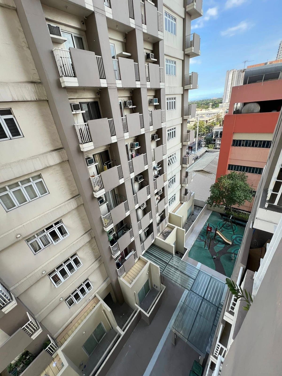 📍LAUREANO DI TREVI TOWERS - photo 7