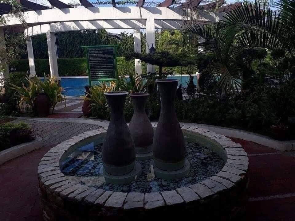 RENTING..... - photo 6