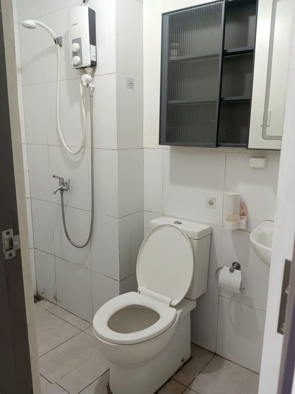 CONDO UNIT FOR RENT AT STUDIO 7 - photo 7