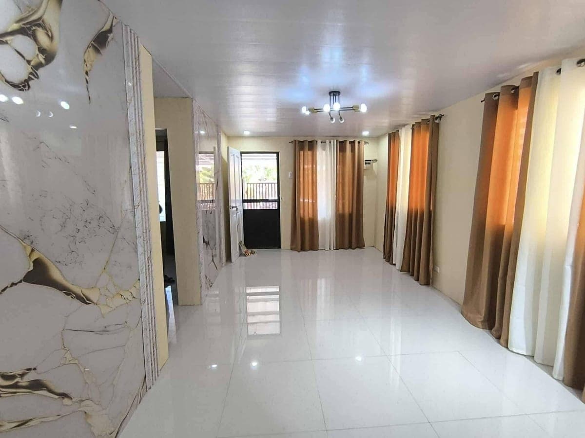 🏡 Newly Renovated Bungalow House for Rent ‼️ - photo 13
