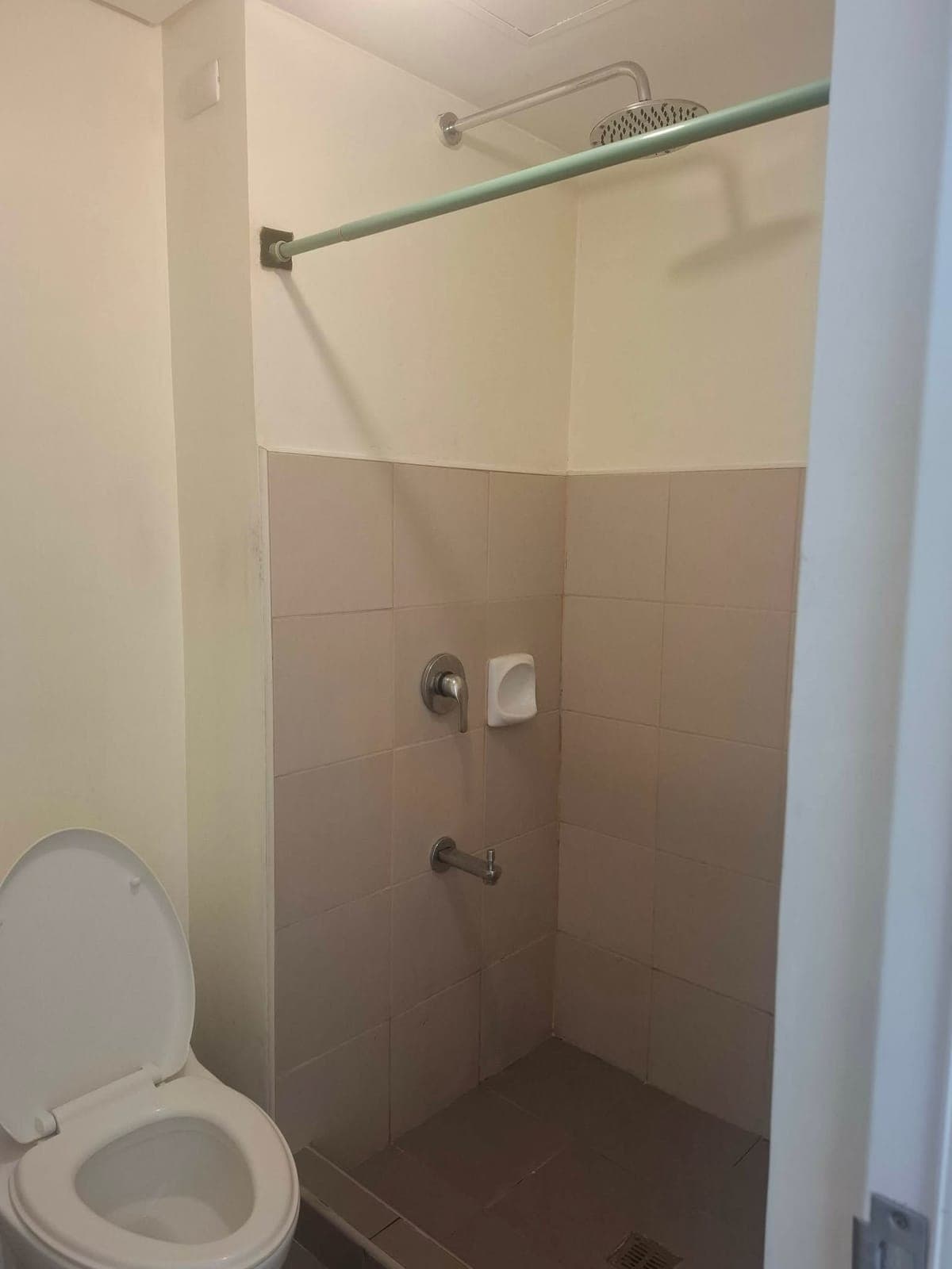 Unfurnished Studio Condo Unit For Rent- Unit 3524 Tower 3 Avida Towers Vita - photo 2