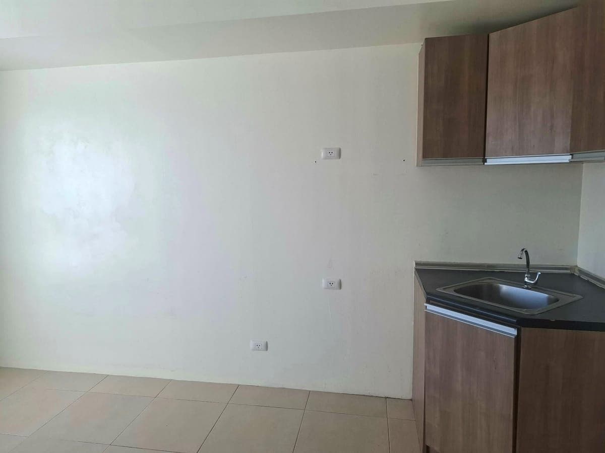 Unfurnished Studio Condo Unit For Rent- Unit 3524 Tower 3 Avida Towers Vita - photo 12