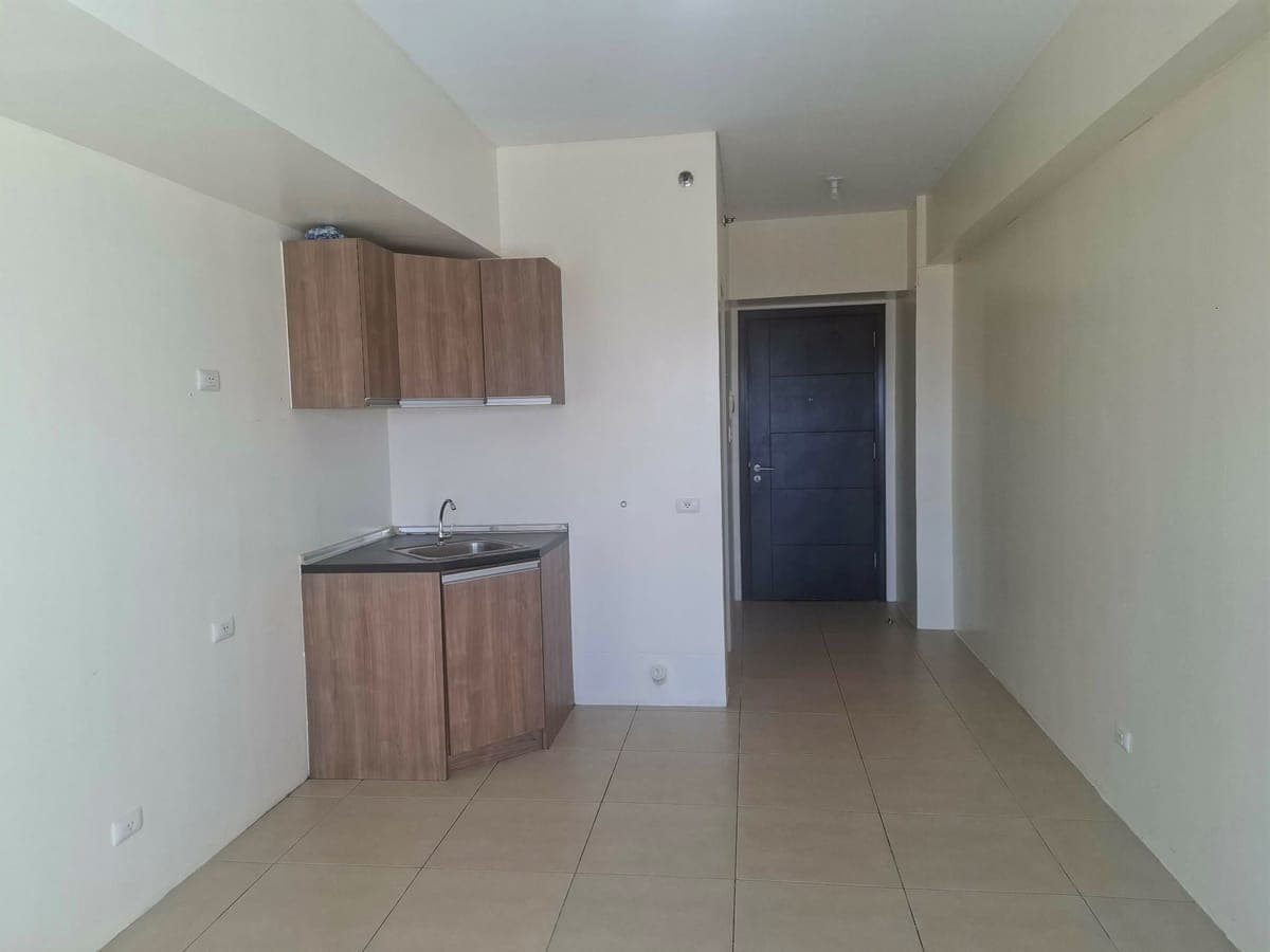 Unfurnished Studio Condo Unit For Rent- Unit 3524 Tower 3 Avida Towers Vita - photo 17