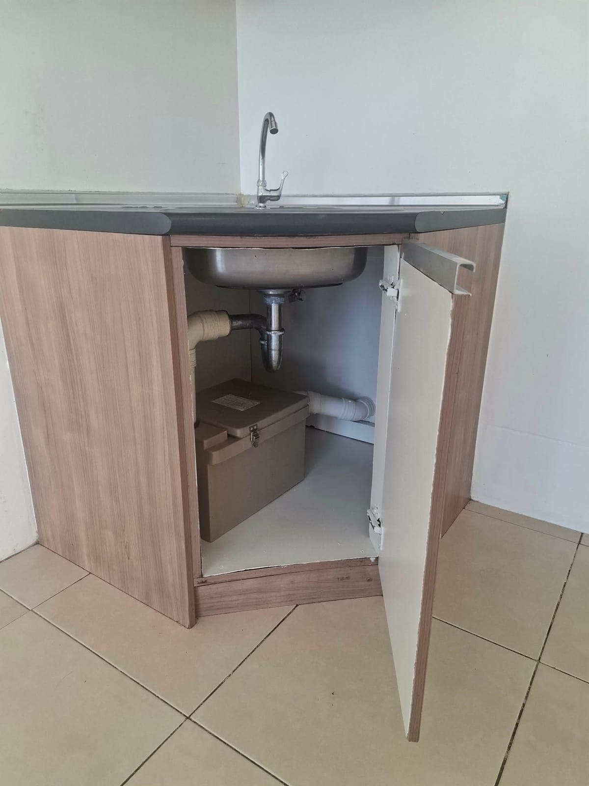 Unfurnished Studio Condo Unit For Rent- Unit 3524 Tower 3 Avida Towers Vita - photo 7