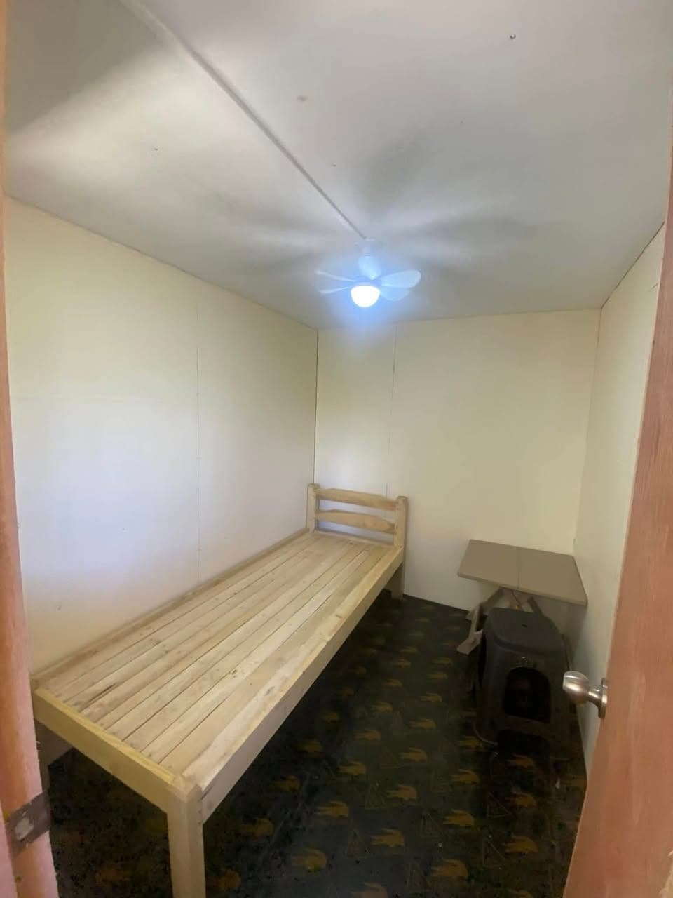 RESPECT POST - photo 1