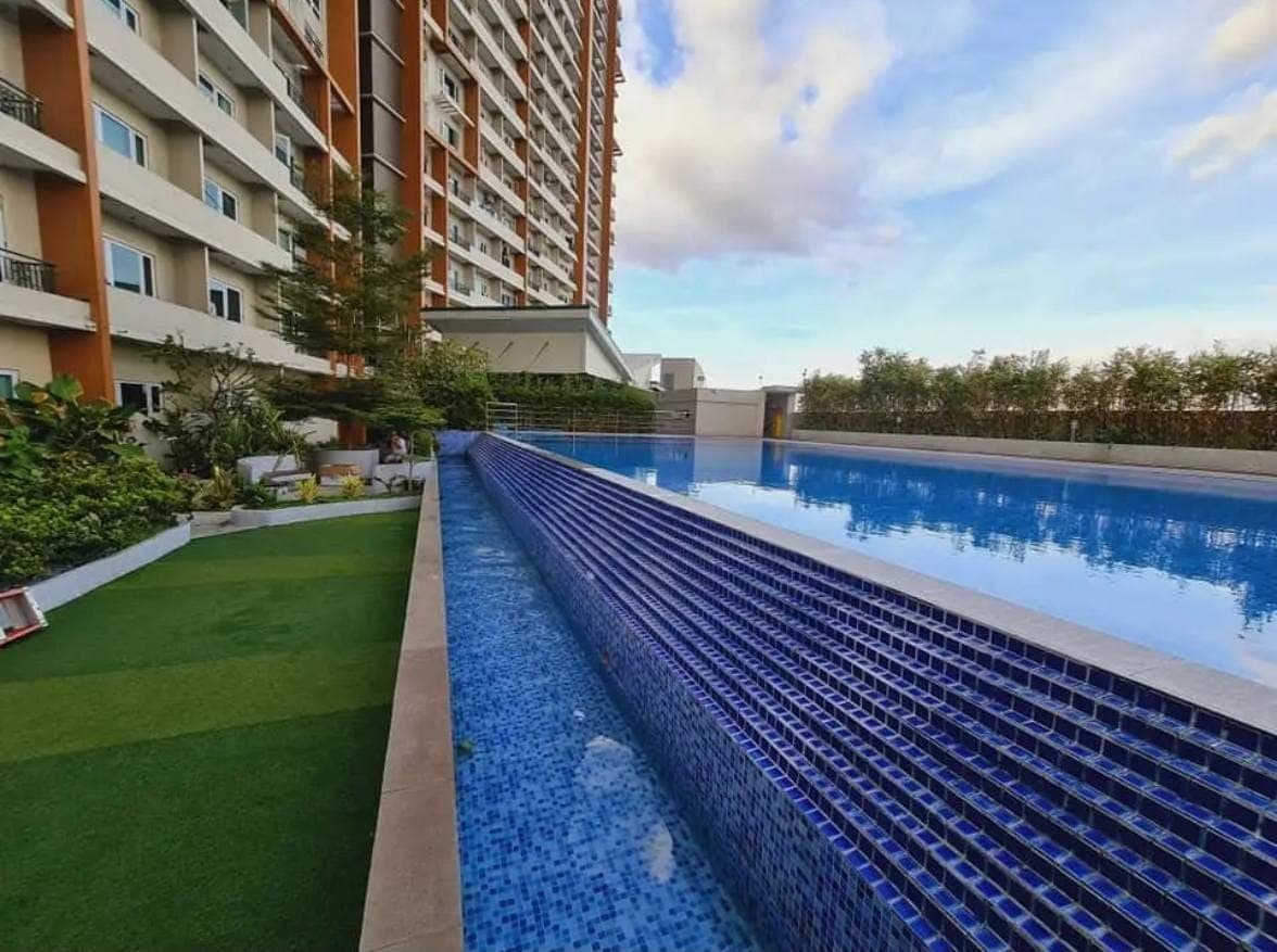 Condominium for Rent! River Green Residences Sta. Ana, Manila. - photo 3