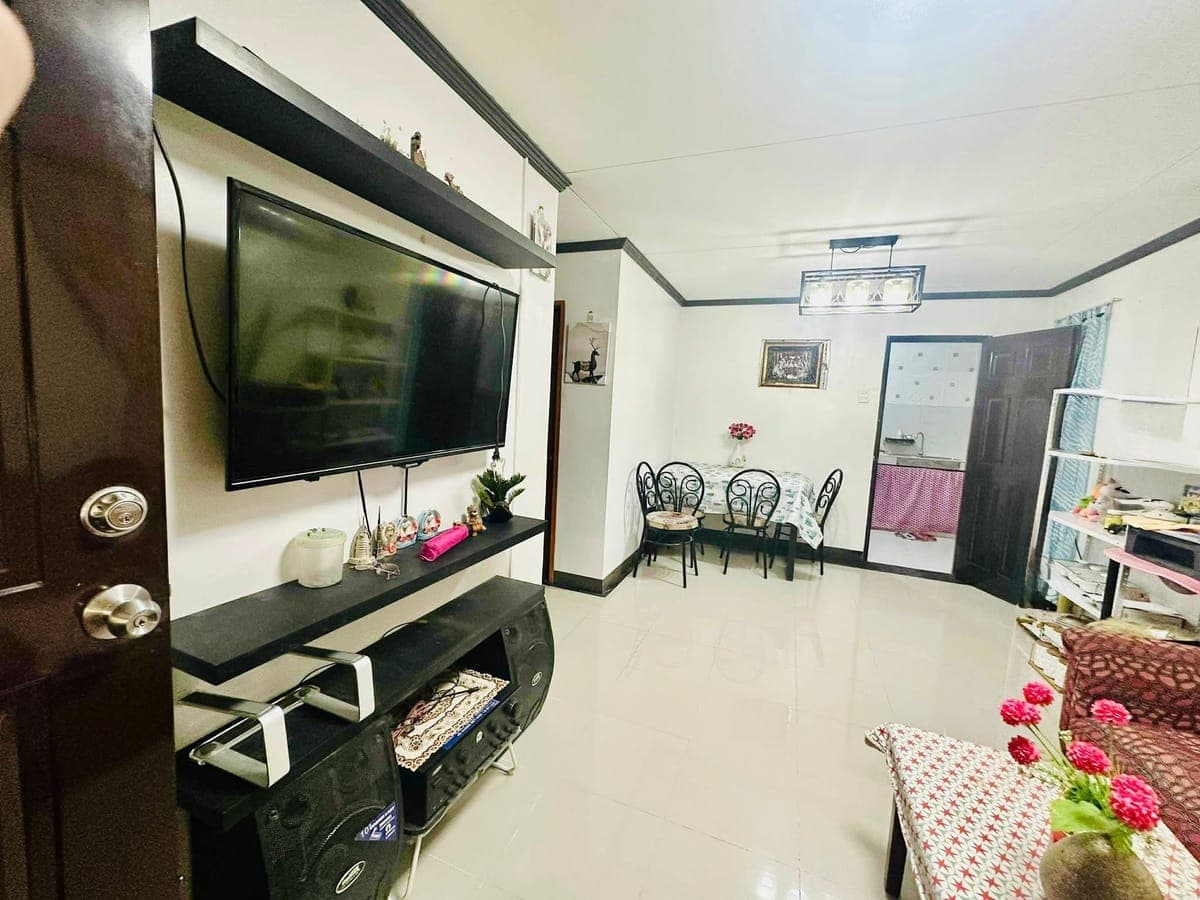 For Rent: Half Furnished 2-Bedroom House – Deca Homes Talomo (Phase 2, Near Entrance) - photo 2