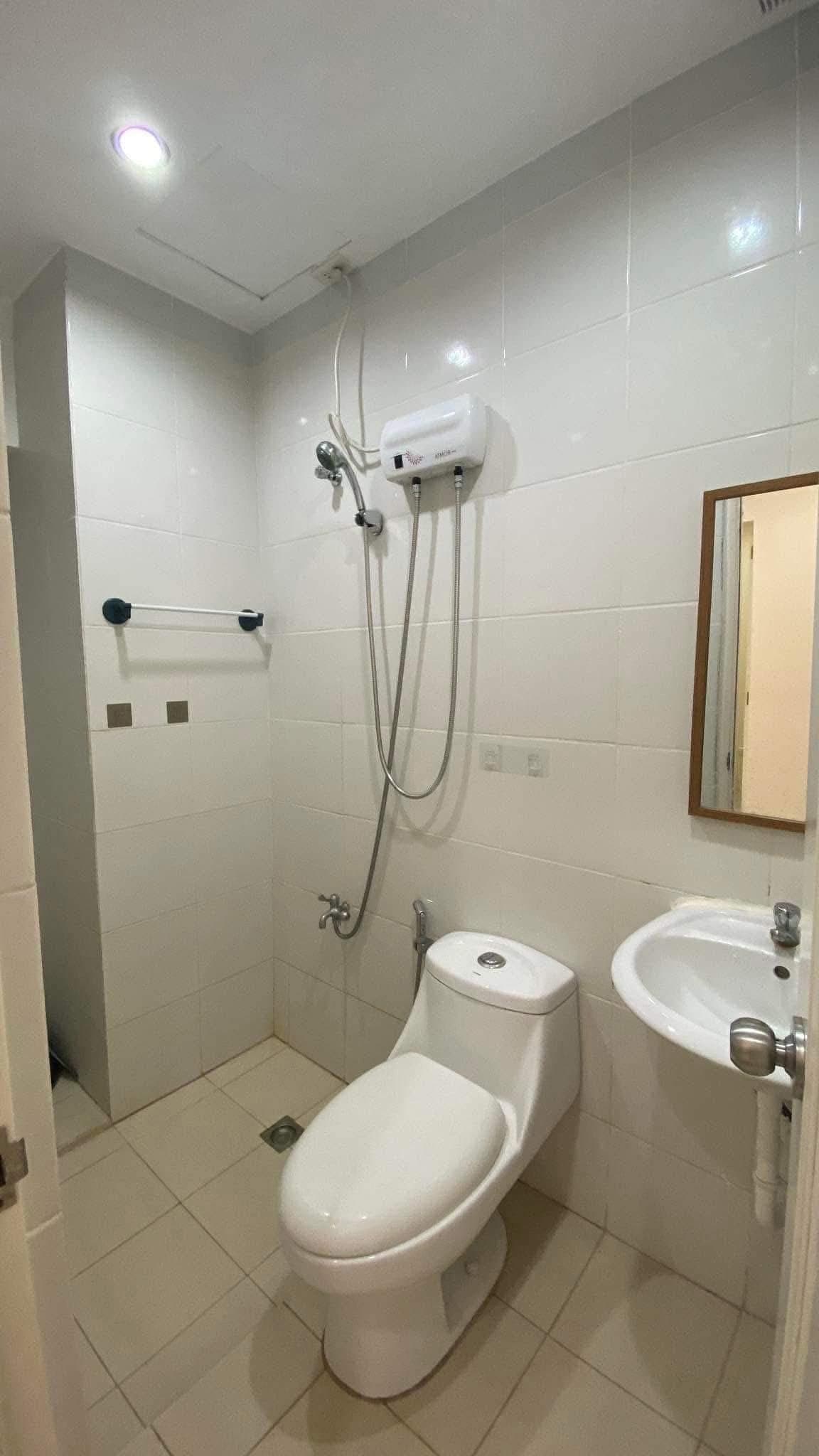 FOR RENT: ₱30,000/month. | Inclusive dues & Parking - photo 10