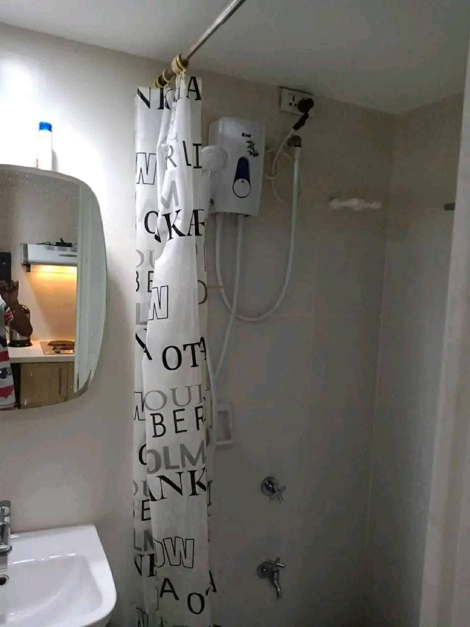 𝐅𝐎𝐑 𝐑𝐄𝐍𝐓 Studio Type Condo in 2 TORRE LORENZO - photo 6