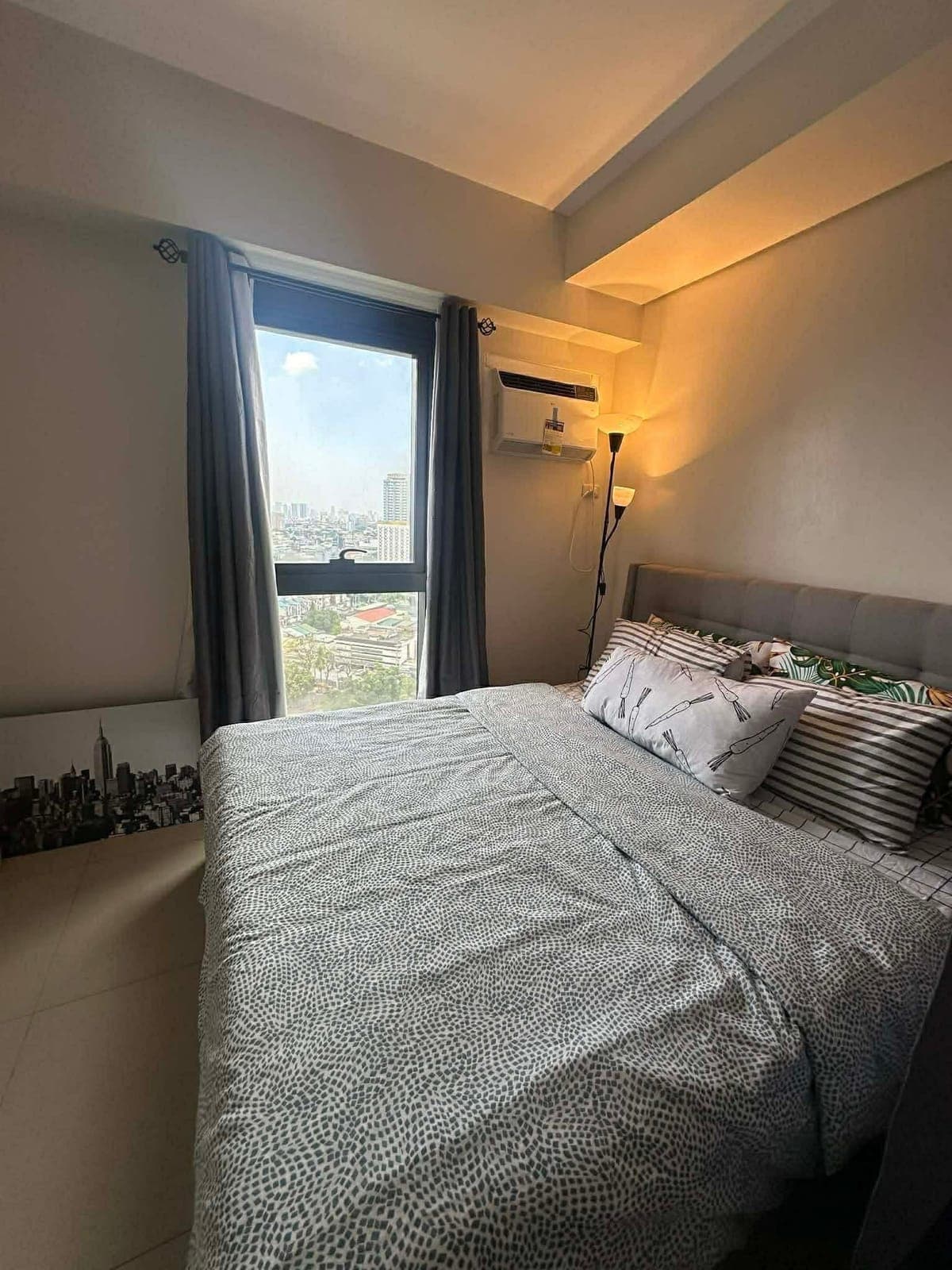 CONDO UNIT FOR RENT | Corner Unit | Studio Type - photo 4