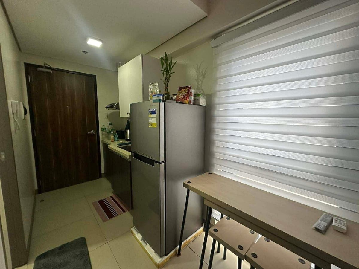 CONDO UNIT FOR RENT | Corner Unit | Studio Type - photo 9