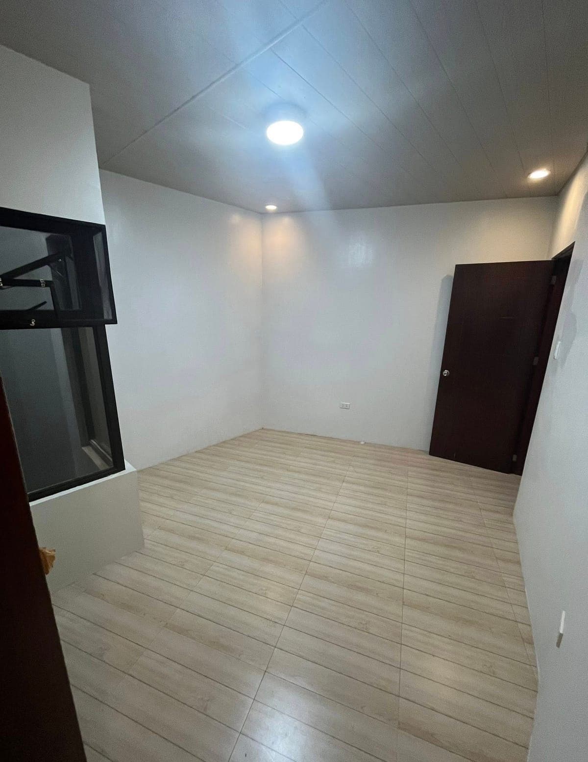 House for SALE/RENT (PETS ALLOWED) - photo 5