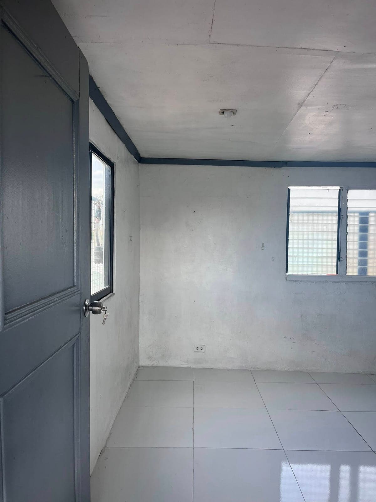 Studio-Type Unit for Rent ✨ - photo 5