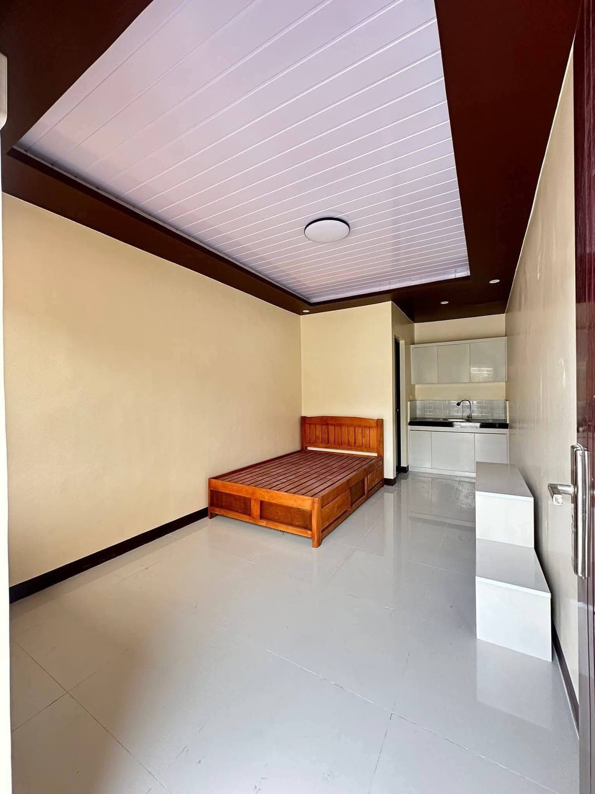 10K STUDIO APARTMENT FOR RENT Lanang Area 🏡👇 - photo 1