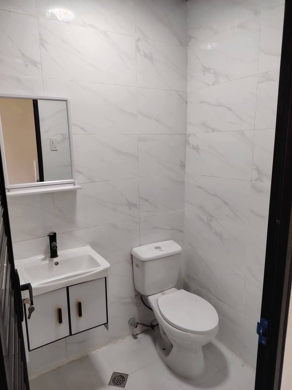 10K STUDIO APARTMENT FOR RENT Lanang Area 🏡👇 - photo 5