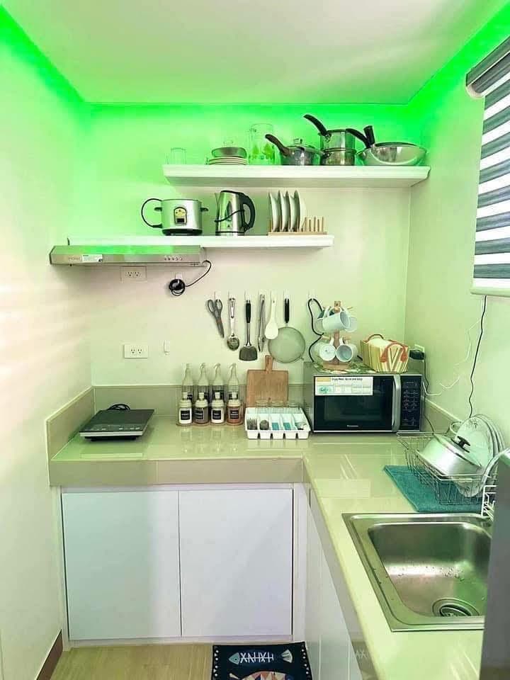 SPACIOUS 1 BEDROOM | FOR RENT | OPEN SUBLEASE - photo 2