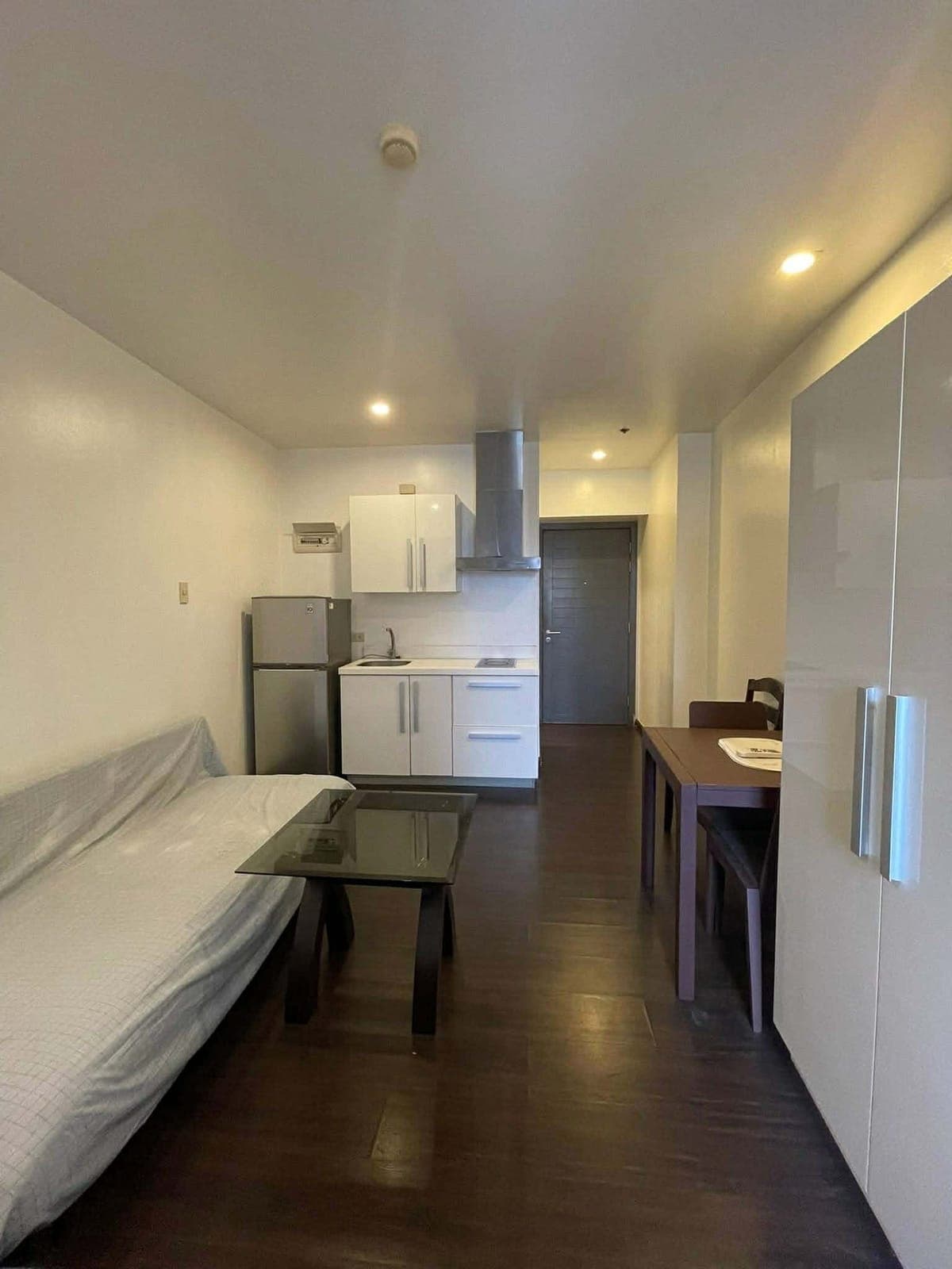 For Rent📍 knightbridge Residences 🌇Studio Type - photo 3