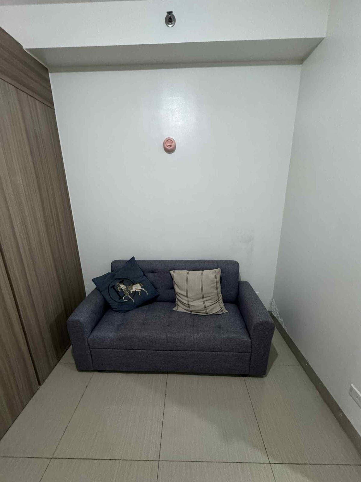 - SHORE 2 RESIDENCES FOR RENT - - photo 2