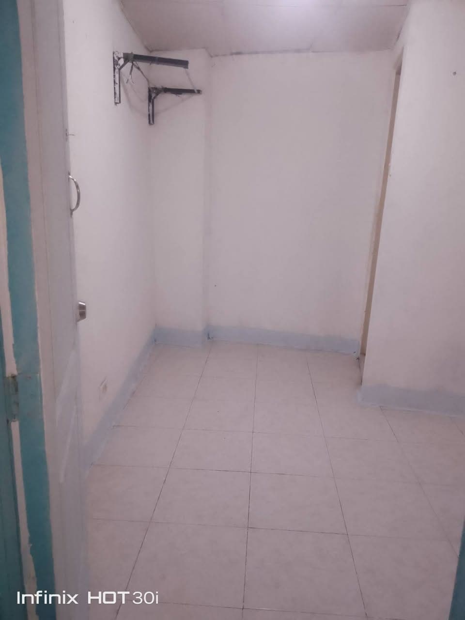 Studio type apartment available - photo 1