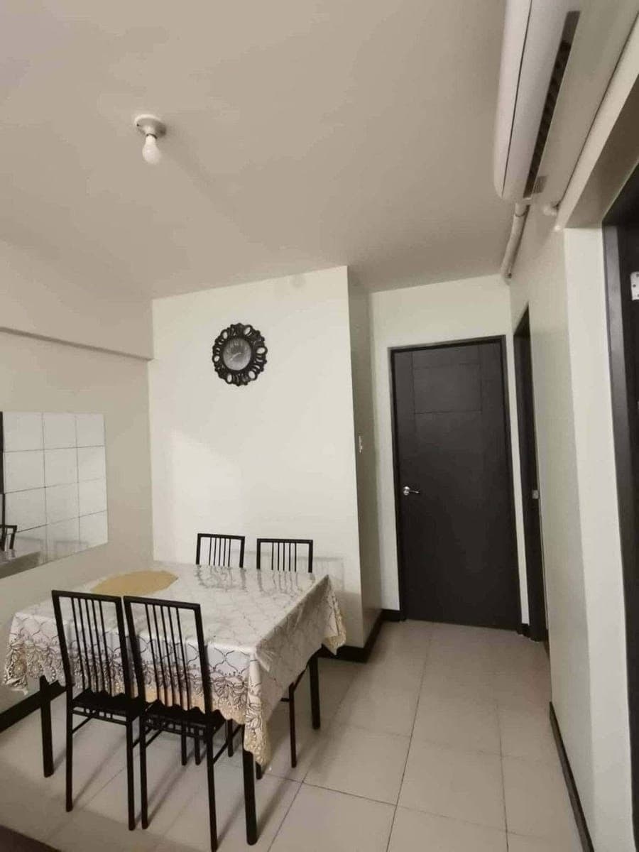 FOR RENT – 2BR WITH BALCONY AT 100 WEST MAKATI‼️ - photo 4