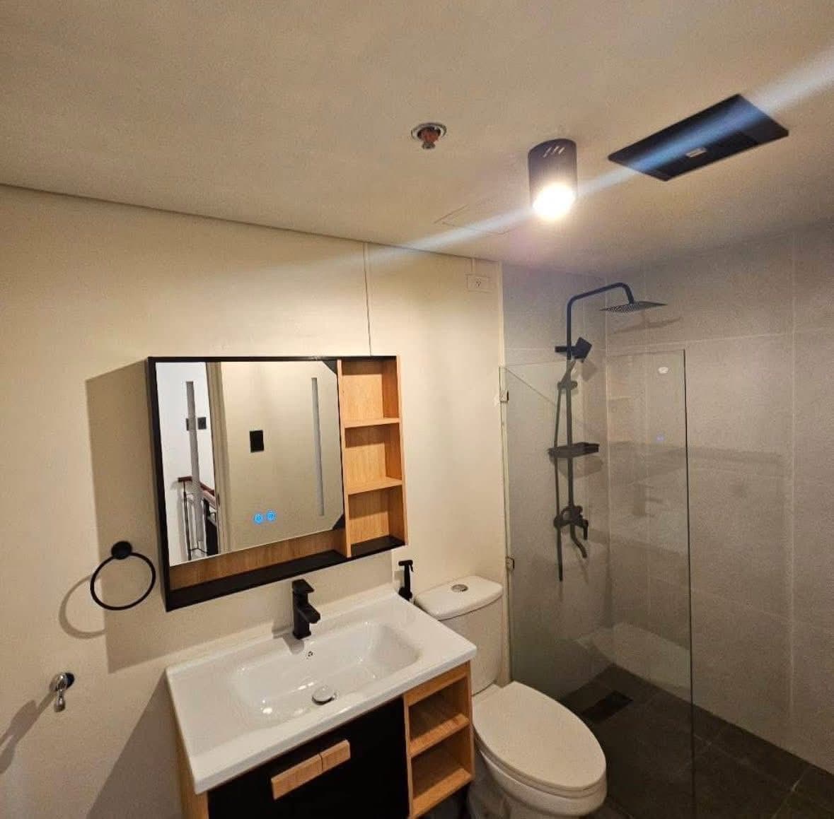 FOR RENT: ₱22,000 including association dues monthly - photo 2