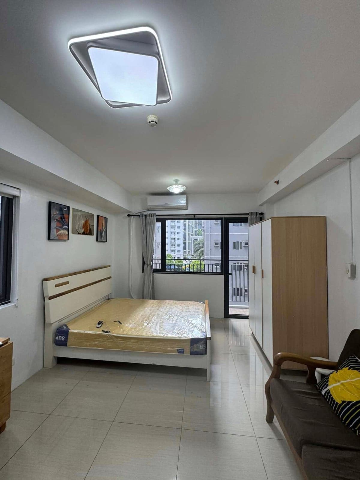 READY TO MOVE IN UNIT - photo 5