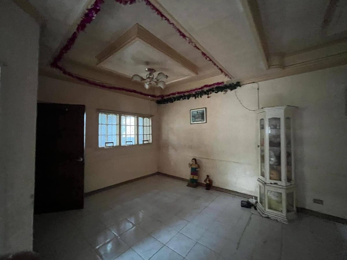 House For RENT - photo 1