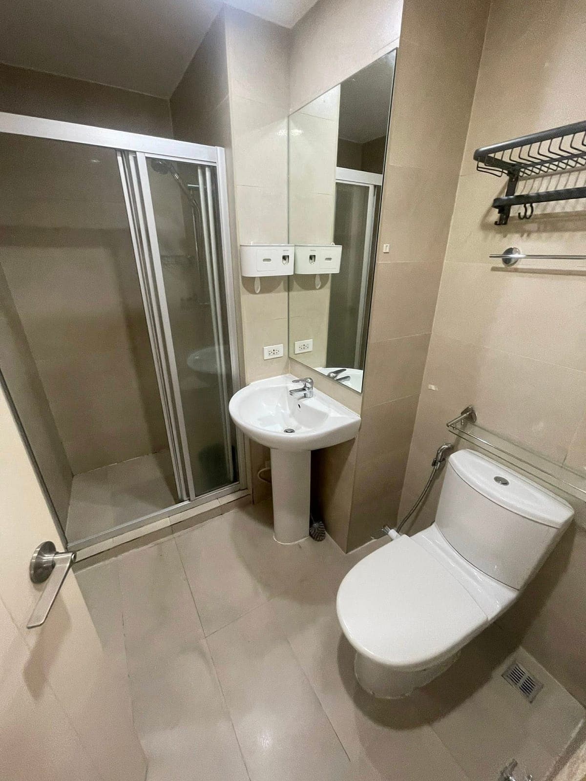 📍  The milano Residences ,, 🌇 Poblacion Makati - photo 9