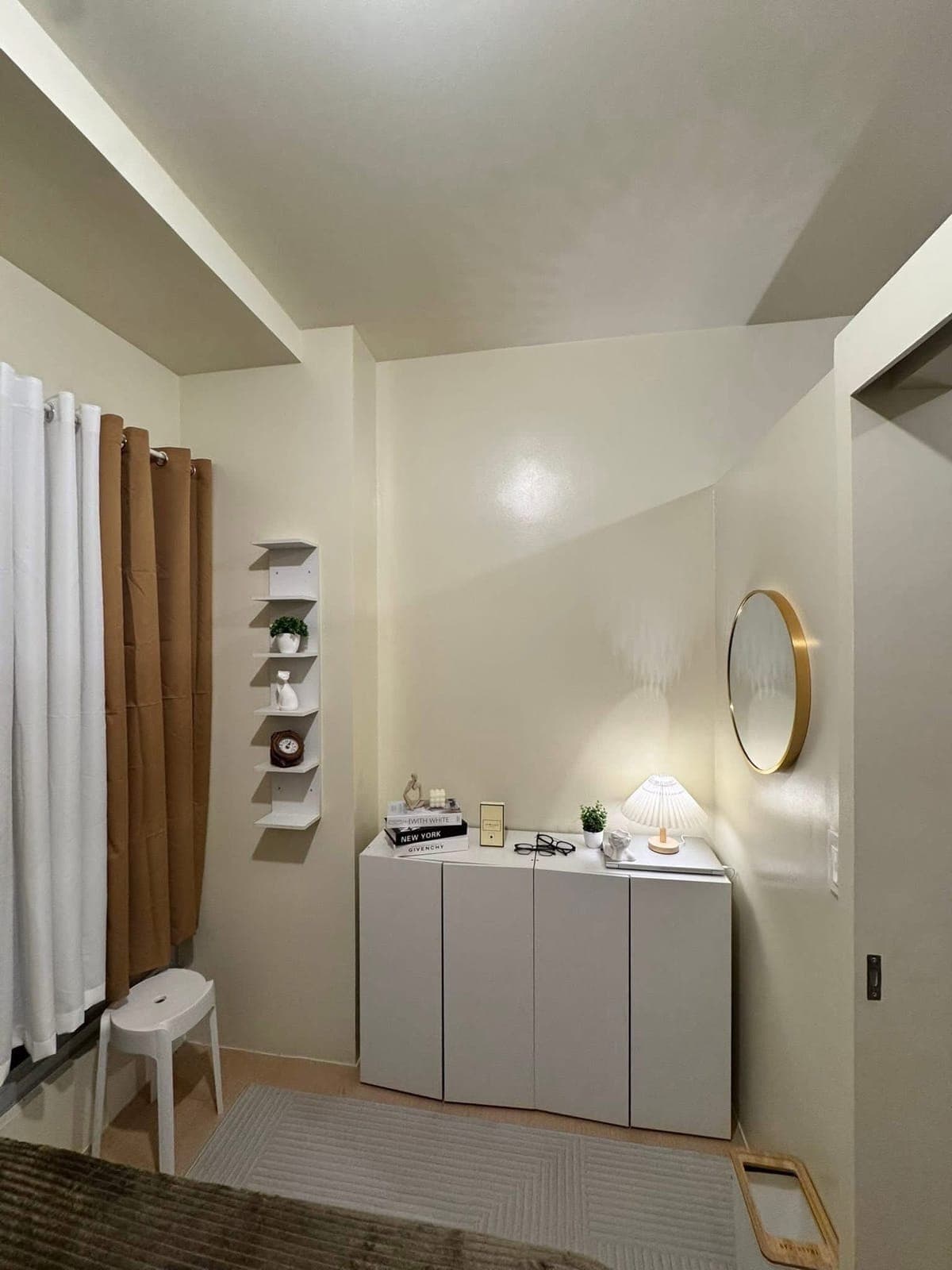 🏢FOR RENT: Junior 1BR Condo -Fully Furnished - photo 2