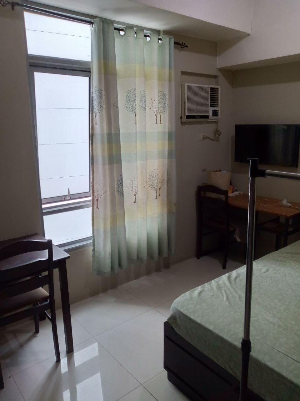 SALCEDO SQUARE - photo 3