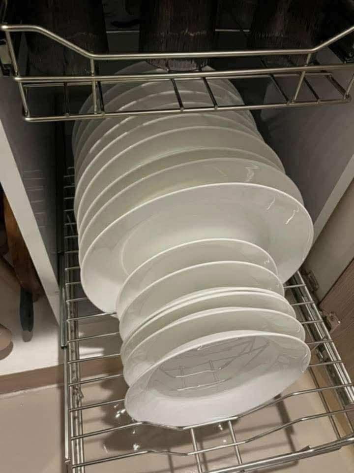 🏢 2BR w/ BALCONY CONDO UNIT FOR RENT - photo 1